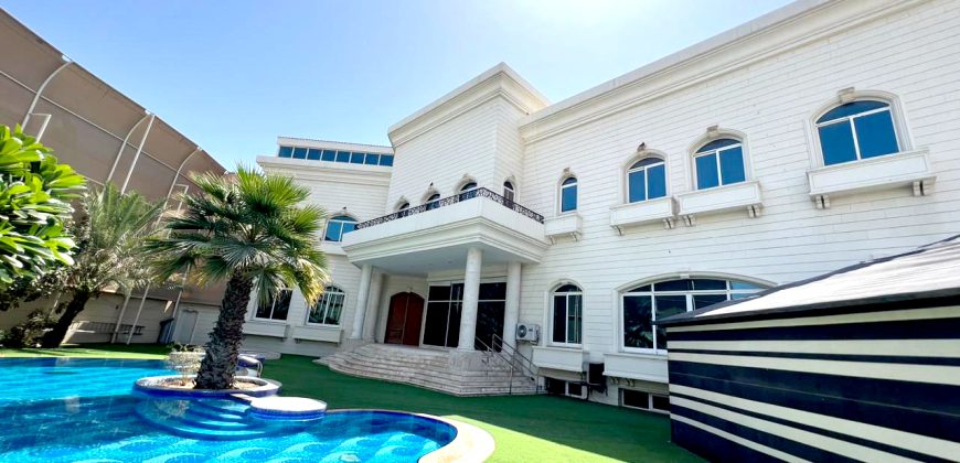 Stand Alone Villa in Prime Location