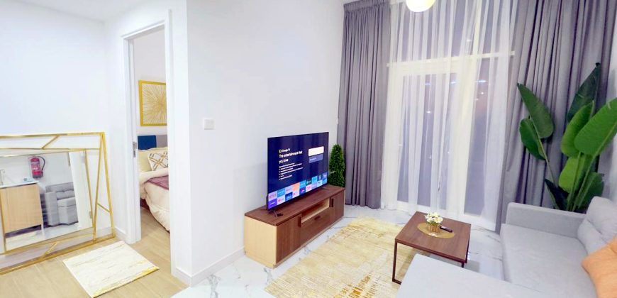 LUXURY FURNISHED APT | AMAZING LOCATION | HOT DEAL | BRAND NEW