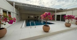 Huge villa in a VIP Location